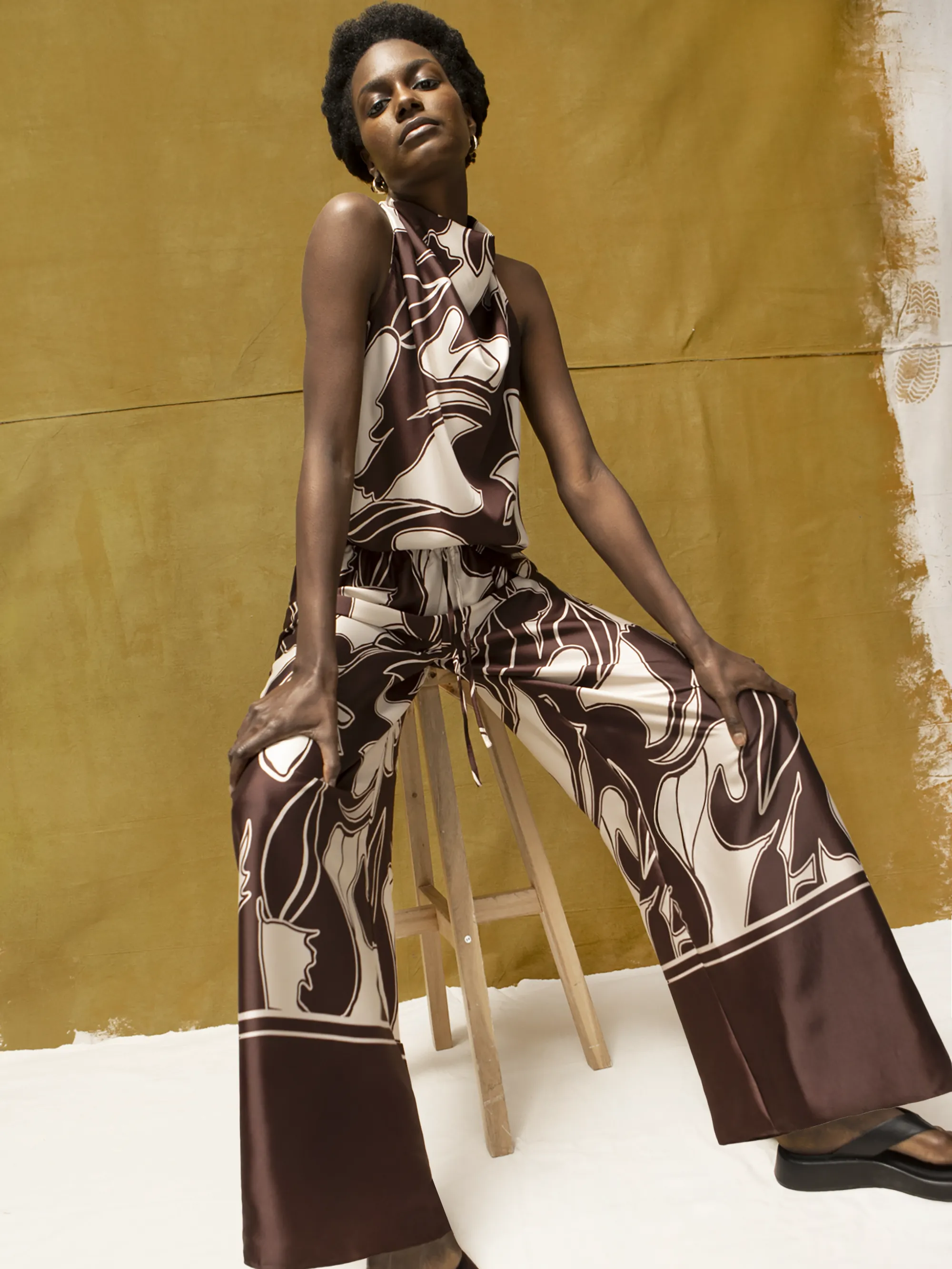 Brown Swirl Border Print Trouser