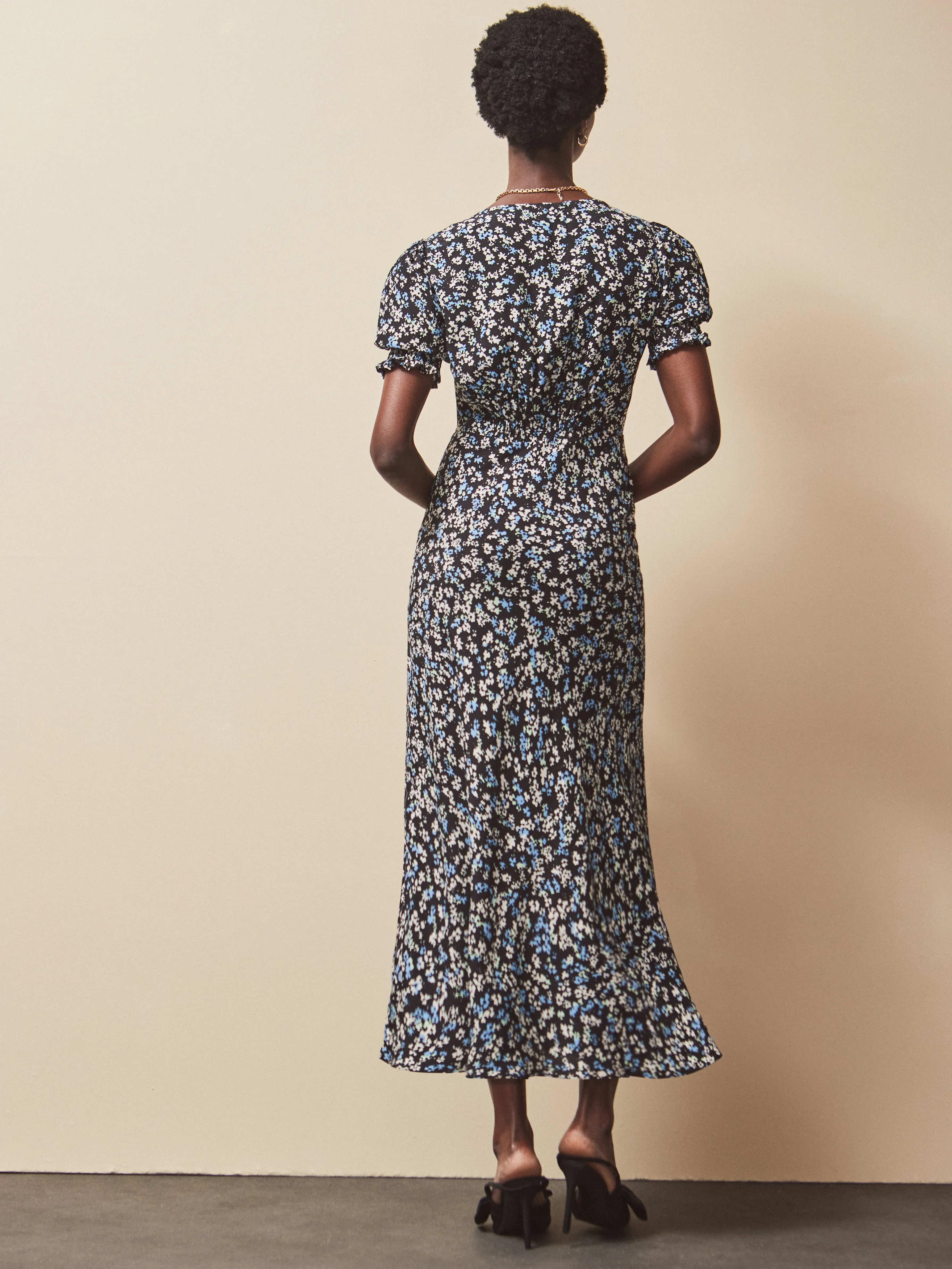 Blue Ditsy Print Shirred Cuff Midi Dress