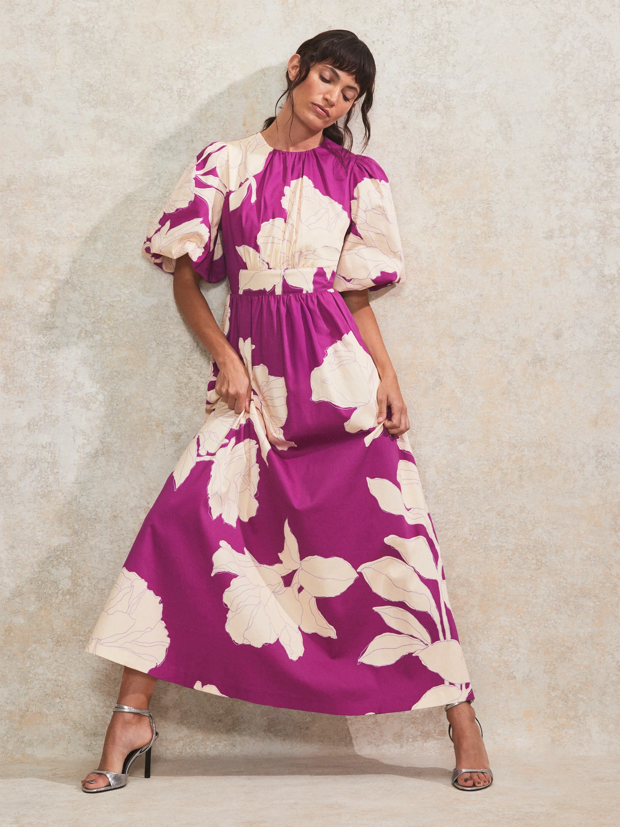 Seraphina Magenta Floral-Print Gathered-Sleeve Dress